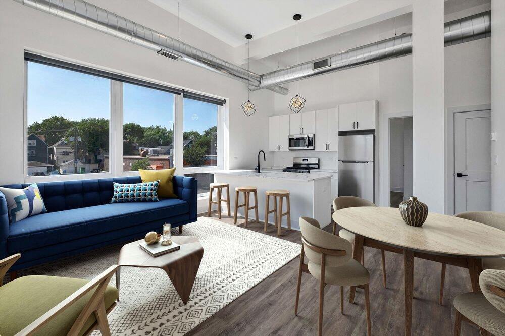 4731.1 N Western Ave in Chicago, IL - Building Photo