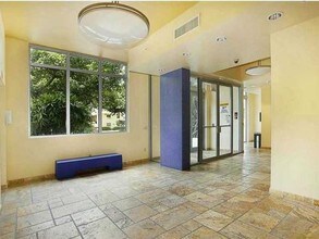 2021 SW 3rd Ave in Miami, FL - Building Photo - Building Photo