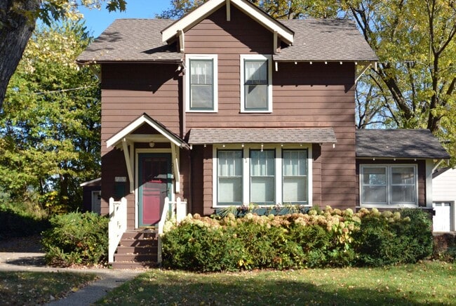 property at 212 Spring St N