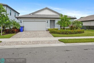 3165 Tamarind Dr in Oakland Park, FL - Building Photo - Building Photo