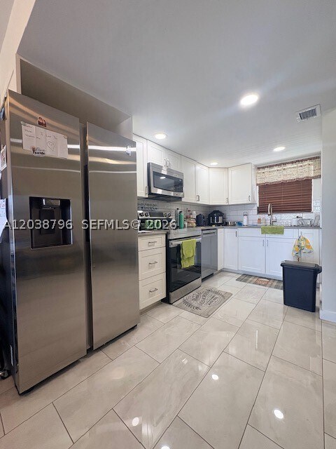 9375 Fontainebleau Blvd