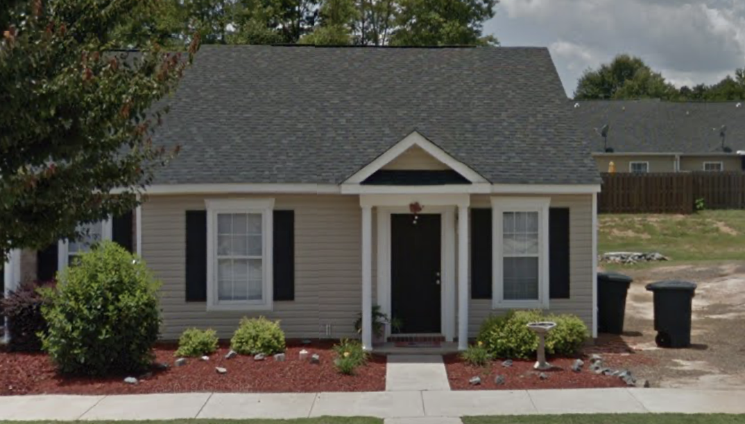 155 Bentley Dr in North Augusta, SC - Foto de edificio