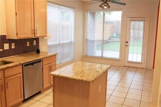 2369 Red Maple Rd in Flower Mound, TX - Building Photo - Building Photo