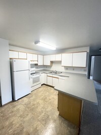 2885 Glen Creek Pl, Unit 2 in Appleton, WI - Building Photo - Building Photo