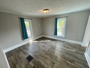 103 7th Ave NW in Rochester, MN - Building Photo - Building Photo