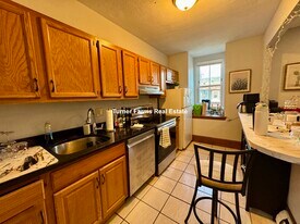 89 E Brookline St, Unit 1 in Boston, MA - Building Photo