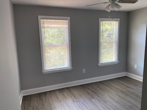 5114 Belair Rd in Baltimore, MD - Building Photo - Building Photo