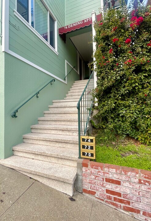 71 Deming St in San Francisco, CA - Building Photo