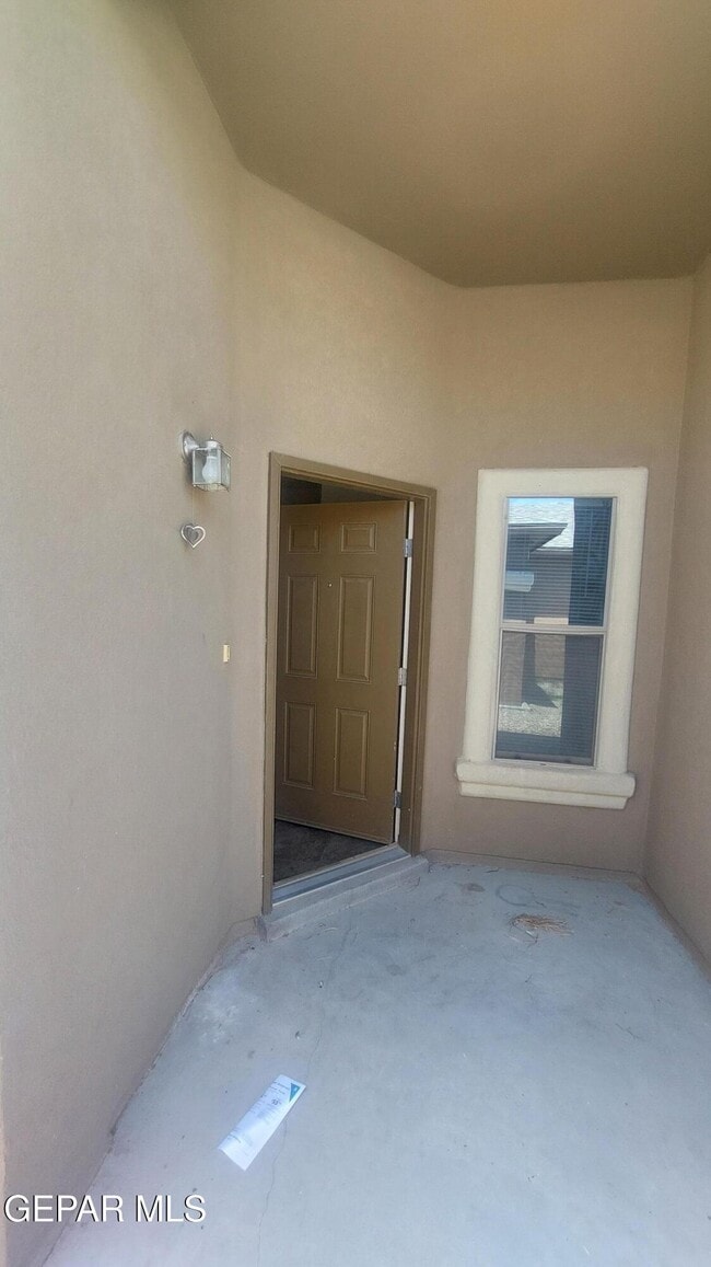 4768 Joseph Rodriguez Dr in El Paso, TX - Building Photo - Building Photo