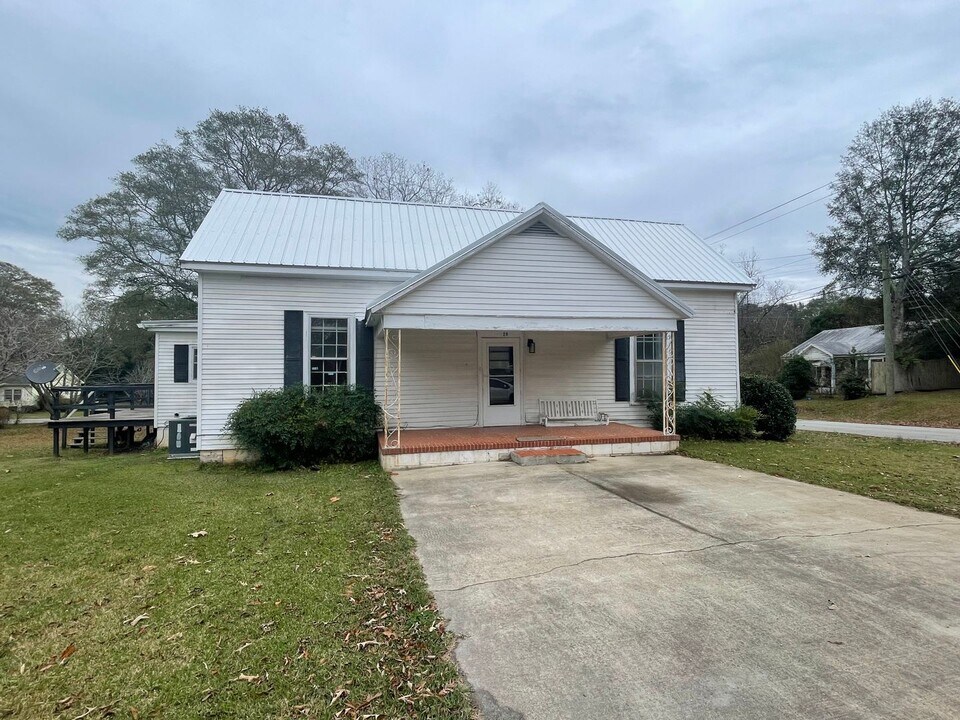 25 Hollis St in Forsyth, GA - Building Photo