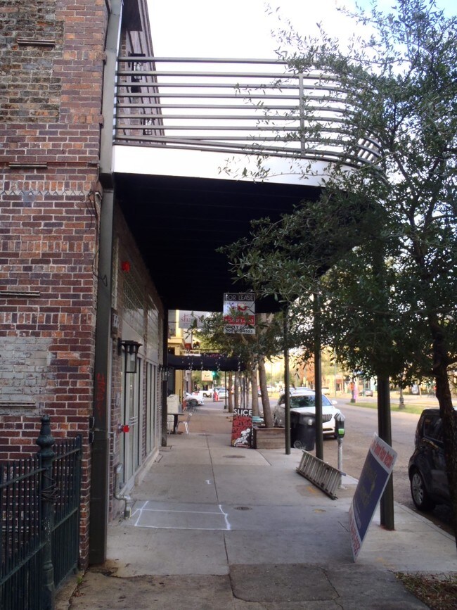 1515 St Charles Ave
