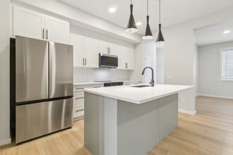 20939-20925 25 Ave NW in Edmonton, AB - Building Photo - Building Photo