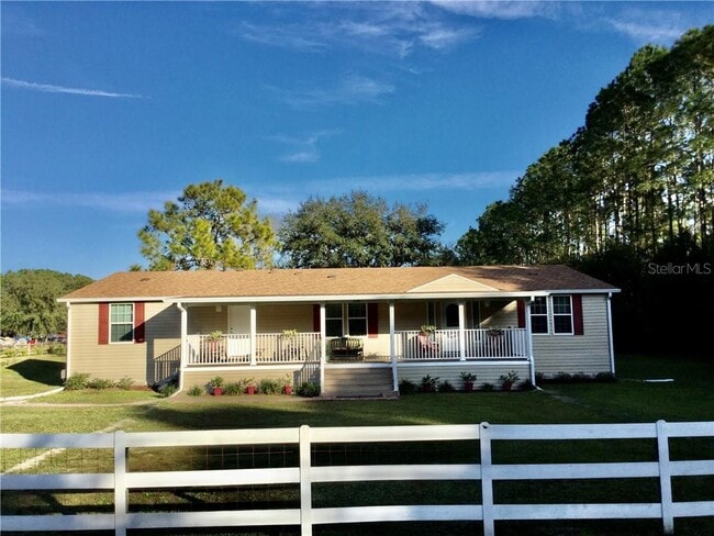 3144 Tina Marie Dr, Unit Living Space 2