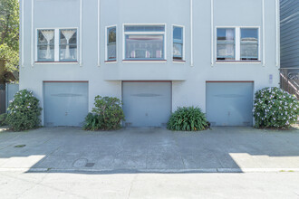 1915 Grove St in San Francisco, CA - Foto de edificio - Building Photo