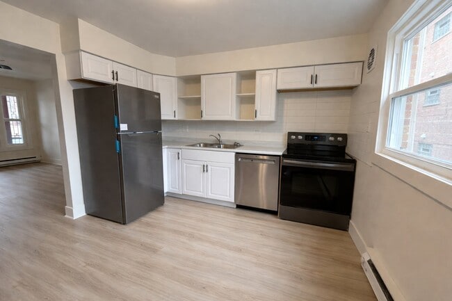 11043 S Longwood Dr in Chicago, IL - Building Photo - Building Photo