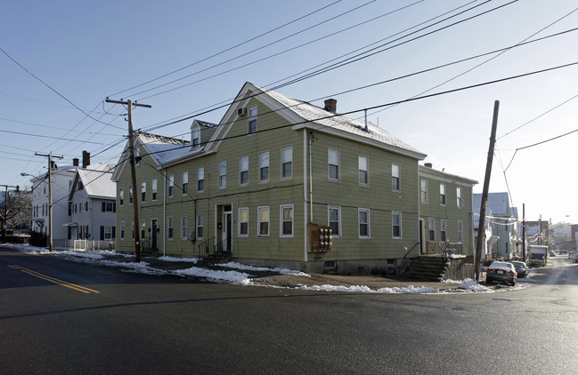 960-968 Central St in Lowell, MA - Building Photo - Building Photo