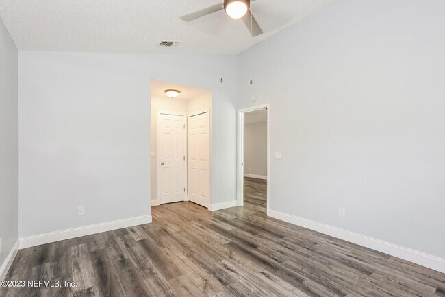 2520 Townsquare Dr in Jacksonville, FL - Building Photo - Building Photo