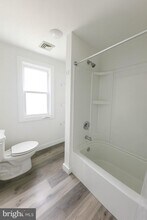 171 Pine Ave in Runnemede, NJ - Building Photo - Building Photo