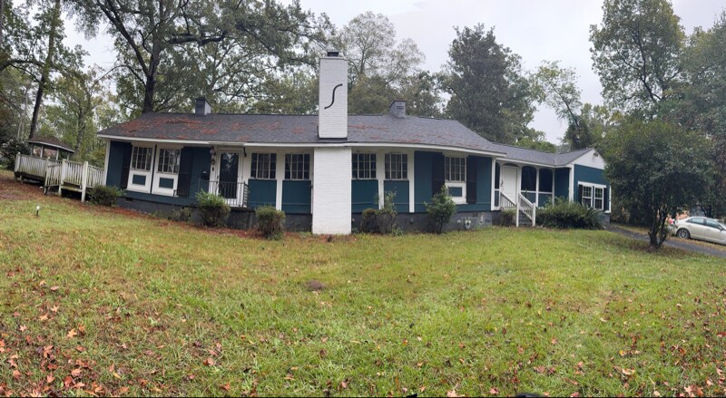 690 Webster St in Orangeburg, SC - Building Photo