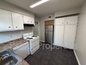 717 Flint St in Jonesboro, AR - Building Photo - Building Photo