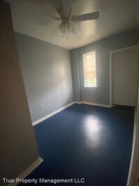 2611 W Fairmount Ave photo'