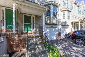 605 Wentworth Dr in King of Prussia, PA - Building Photo - Building Photo