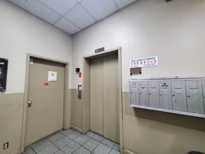 211 10th St in Oakland, CA - Building Photo - Building Photo