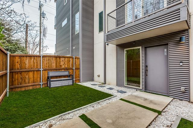 1803 Richardson Ave in Dallas, TX - Building Photo