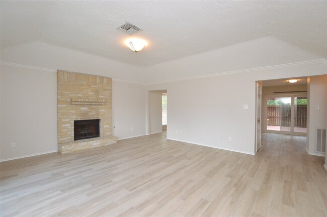 703 Flower Field Ct in Pearland, TX - Building Photo - Building Photo