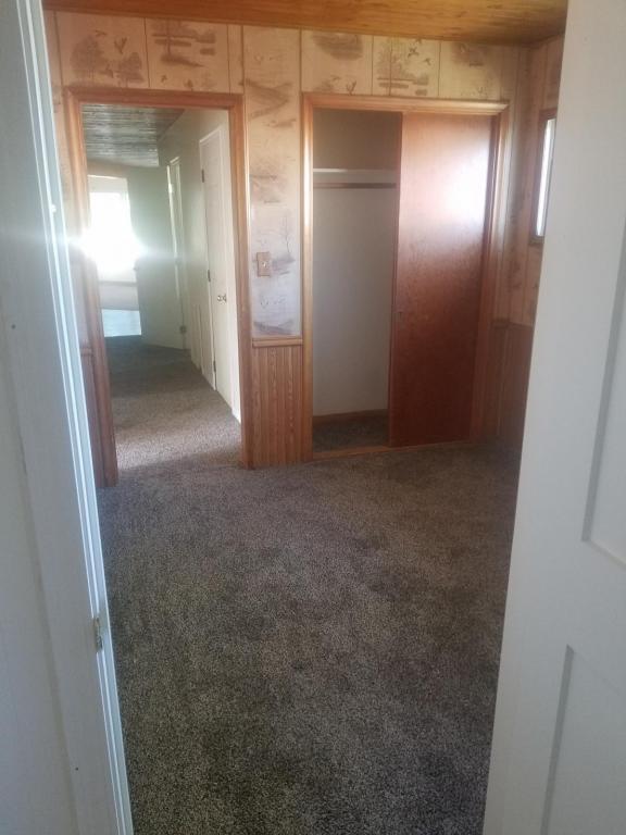 102 Carlton St Rentals in Crookston, MN