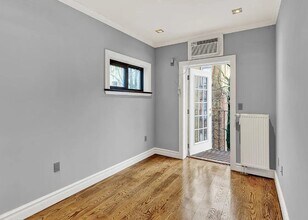 89 Clinton St in New York, NY - Building Photo - Building Photo