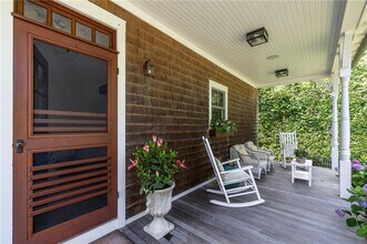 5 Ledge Rd in Newport, RI - Building Photo - Building Photo