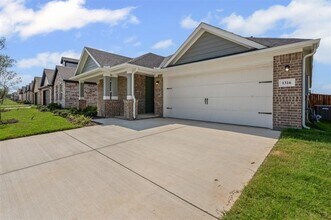 1316 Water Canna Dr in Northlake, TX - Building Photo - Building Photo