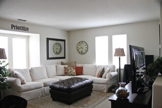 1049 Nolan Ct in Pleasanton, CA - Building Photo - Building Photo