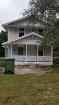 8118 N Alaska St in Tampa, FL - Building Photo
