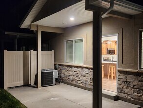 1205 W Canterbury Cir in Clearfield, UT - Building Photo - Building Photo