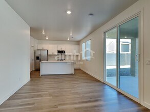 20177 W Thomas Rd in Buckeye, AZ - Foto de edificio - Building Photo