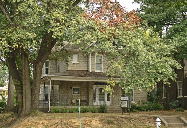 1156 Peabody Ave in Memphis, TN - Foto de edificio - Building Photo
