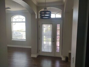 13883 Blythewood Dr in Spring Hill, FL - Foto de edificio - Building Photo