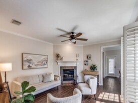 1159 Enclave Square E in Houston, TX - Building Photo