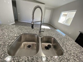 3344 Double O Dr in Kingman, AZ - Building Photo - Building Photo