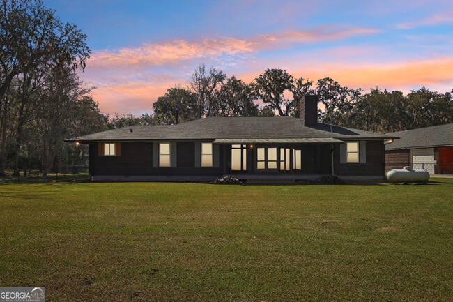 325 White Oak Pl in Woodbine, GA - Building Photo - Building Photo