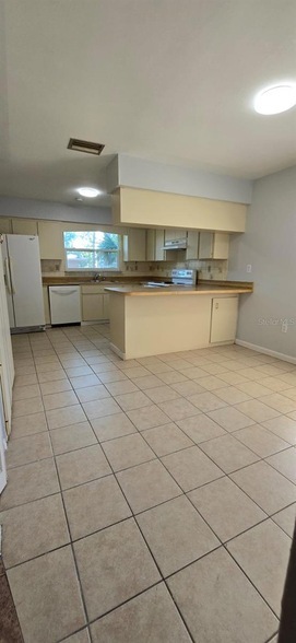 1057 Labelle Terrace NW, Unit 0615 in Port Charlotte, FL - Building Photo - Building Photo