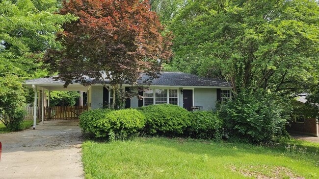 property at 1100 Willivee Dr