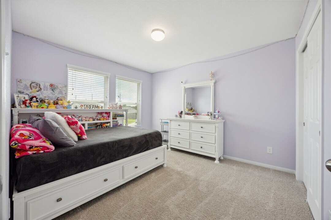 2903 Godric Hollow Ln. in Rosenberg, TX - Foto de edificio