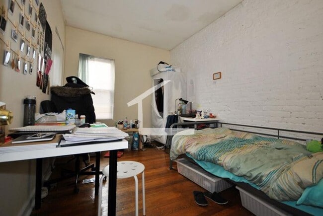 896 Huntington Ave in Boston, MA - Building Photo - Building Photo