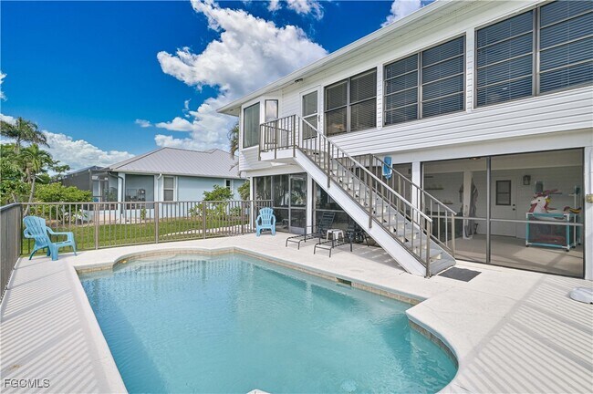 property at 7769 Grande Pine Rd