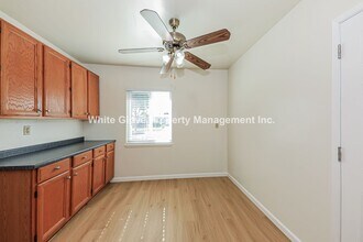 1537 W Olive Ave in Fullerton, CA - Building Photo - Building Photo