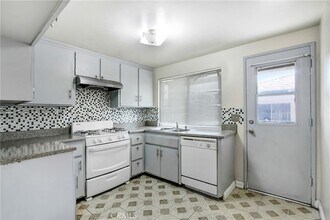 8711 Lomita Dr in Rancho Cucamonga, CA - Building Photo - Building Photo
