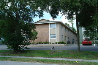 Stetson Cove Apartments in DeLand, FL - Building Photo - Building Photo